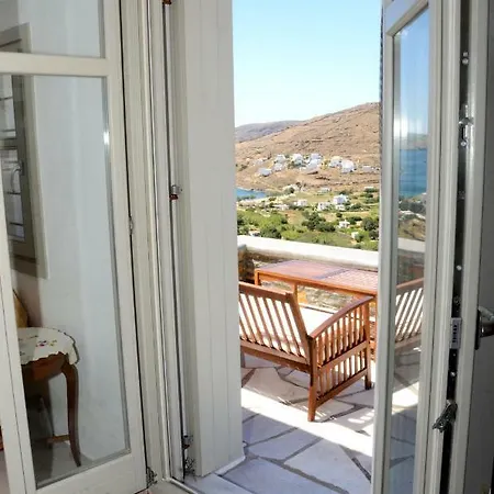 Apartment Hillside Kolona View