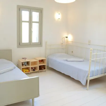Hillside Kolona View Merichas